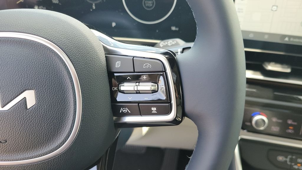 New 2026 Ceramic Silver Kia SX Prestige image 22