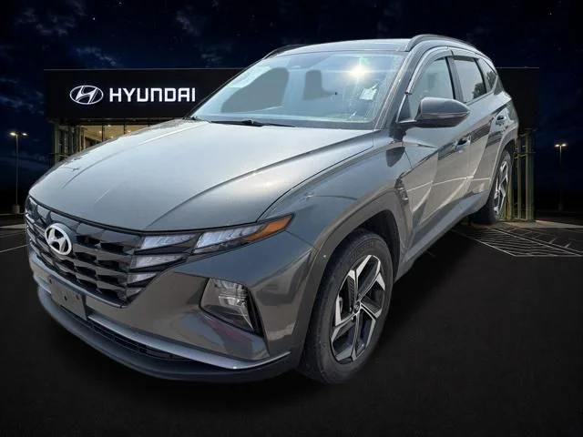 Used 2024 Gray Hyundai SEL Convenience image 12