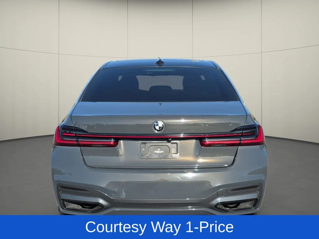 Used 2021 Gray BMW 740i image 8