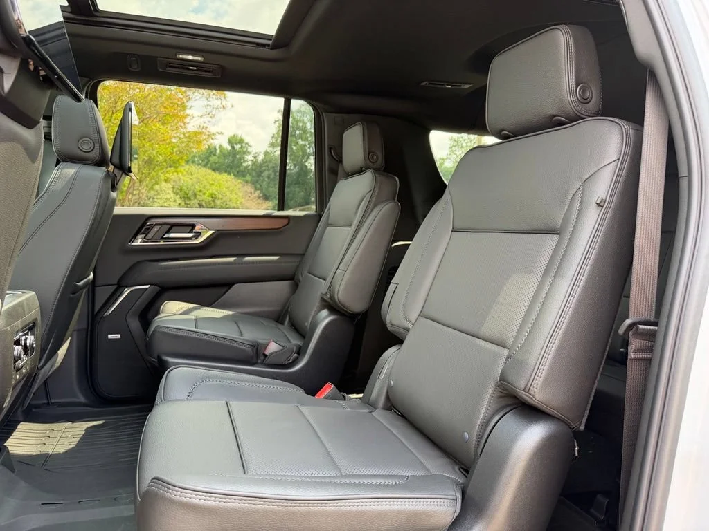 2026 GMC Yukon XL Denali - Photo 23