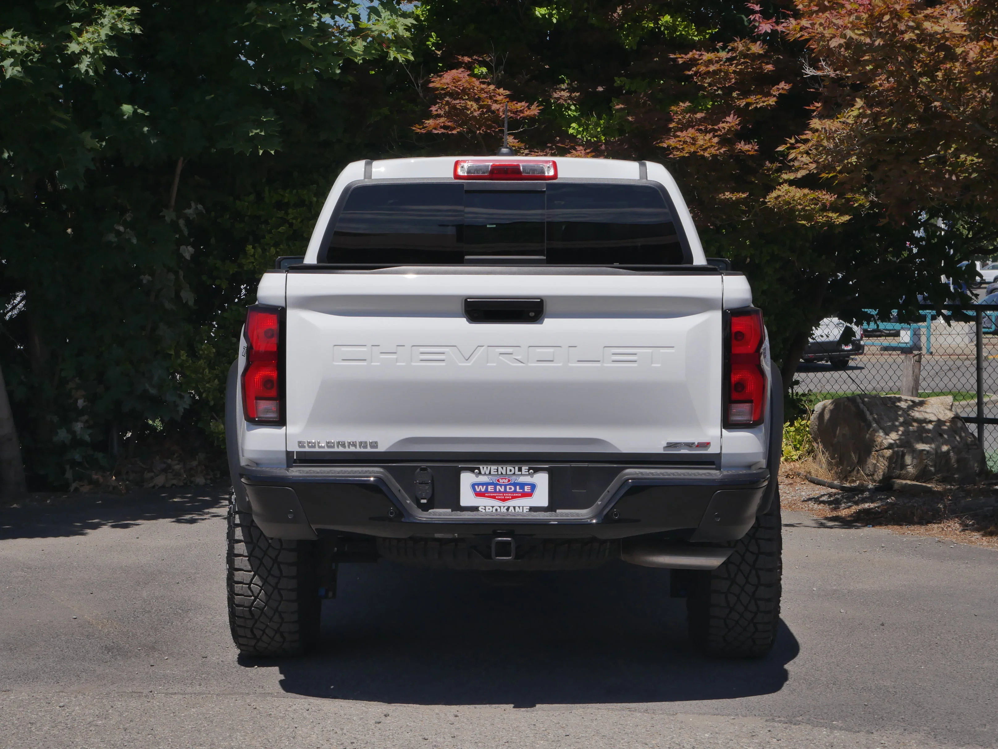 Used 2024 Summit White Chevrolet 4WD ZR2 image 15