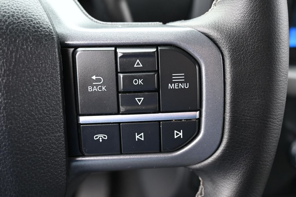 Used 2025 Gray Ford XLT image 32