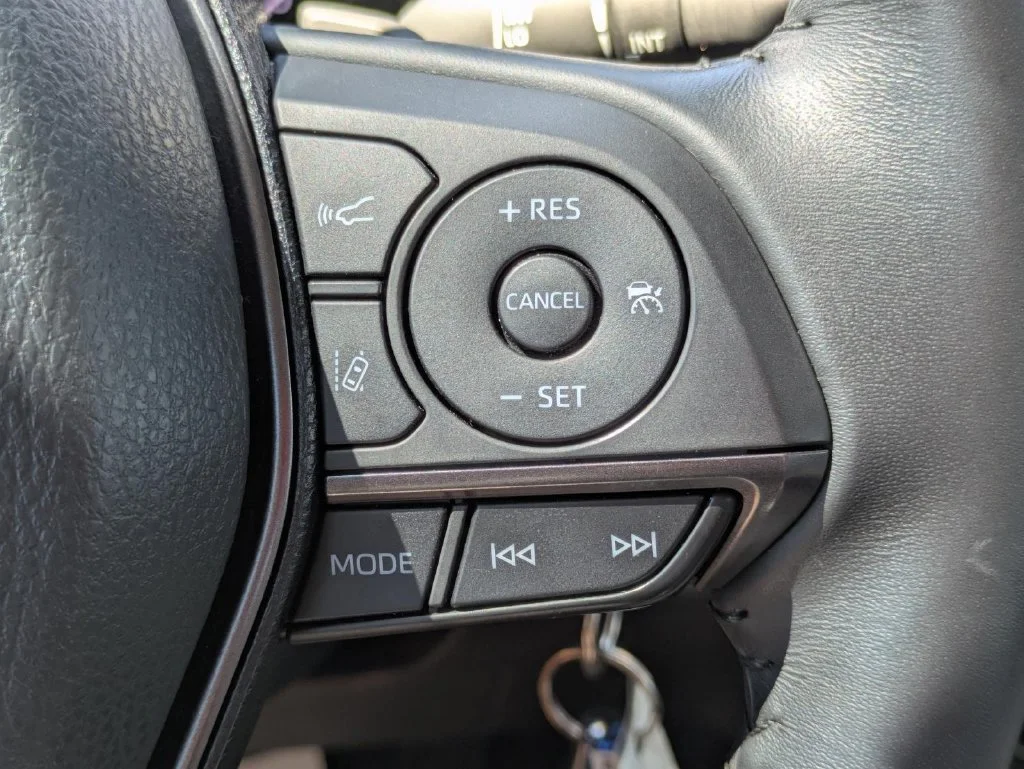 Used 2024 White Toyota SE image 25