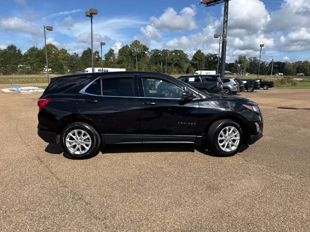Used 2020 Black Chevrolet LT image 8