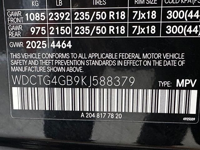 Used 2019 Black Mercedes-Benz GLA 250 image 17