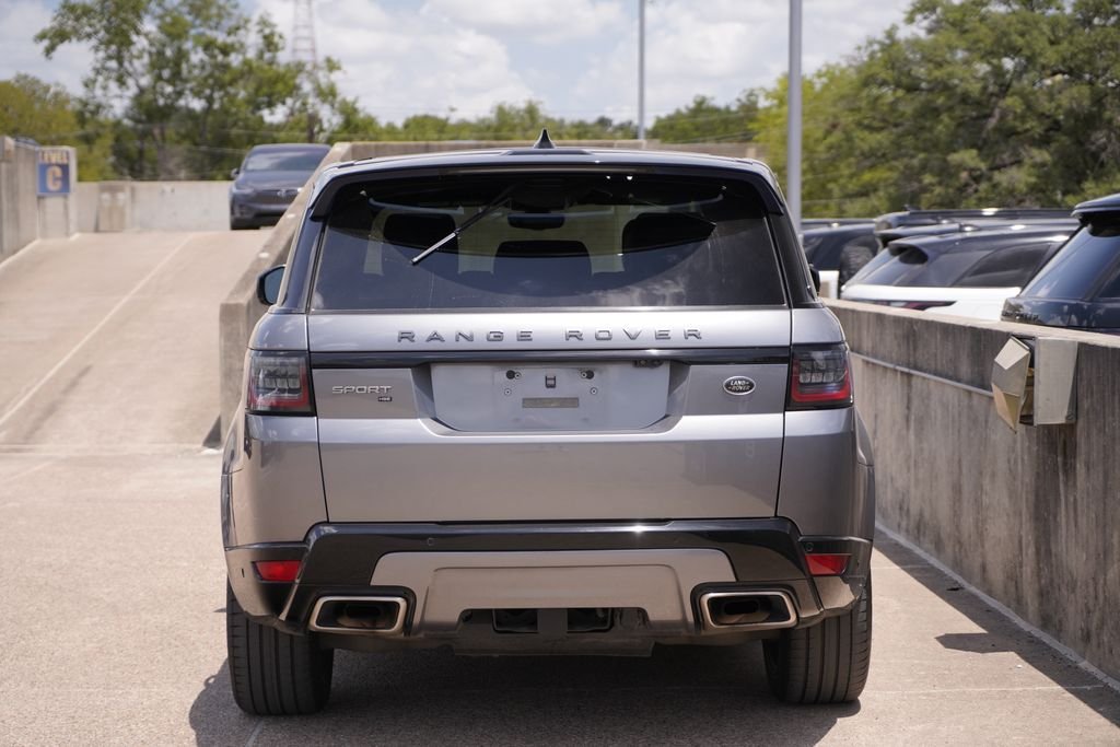 Used 2021 Black Land Rover HSE Silver Edition image 7