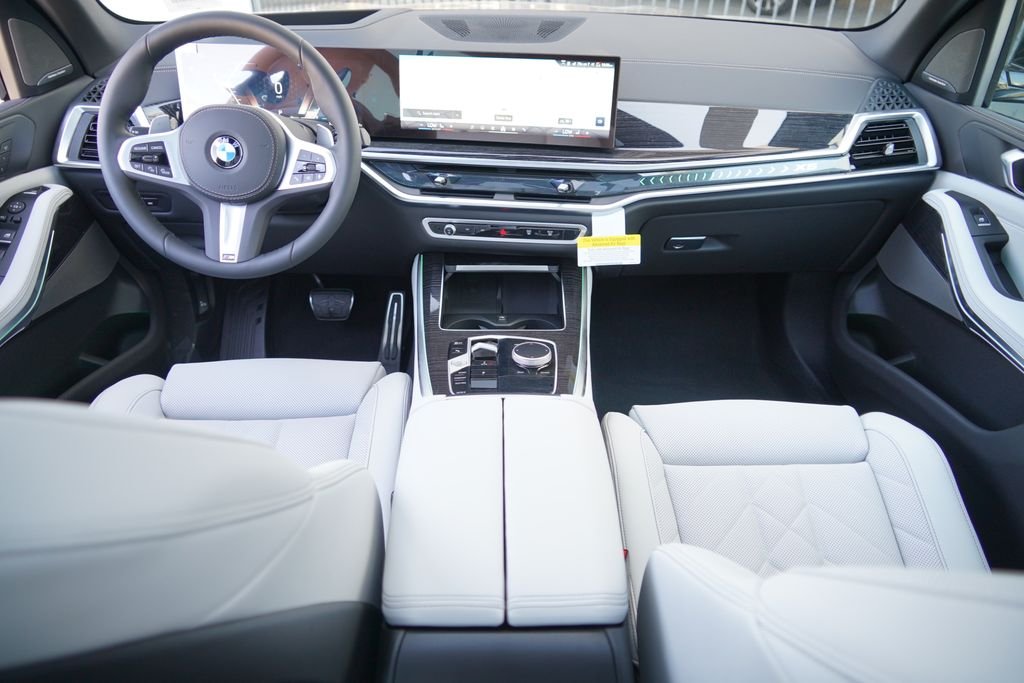 New 2026 Black Sapphire Metallic BMW sDrive40i image 13