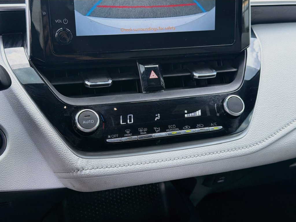Certified Used 2023 Ice Toyota SE image 12