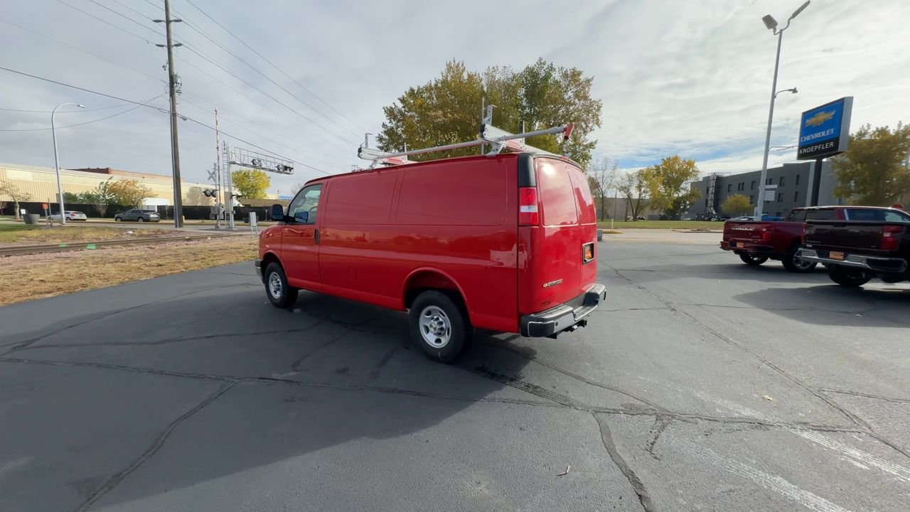 2025 Chevrolet Express Cargo Work Van - Photo 30