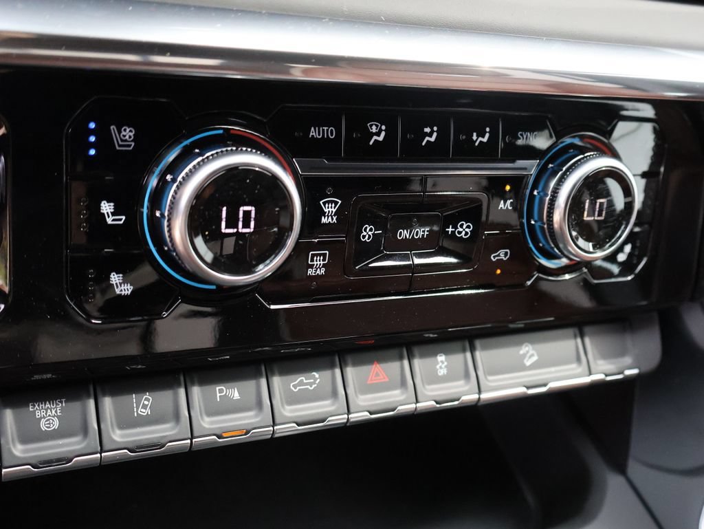2026 GMC Sierra 2500HD Denali Ultimate - Photo 26