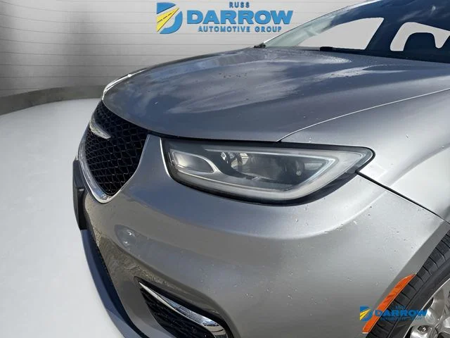 Used 2021 Silver Chrysler Touring L image 21