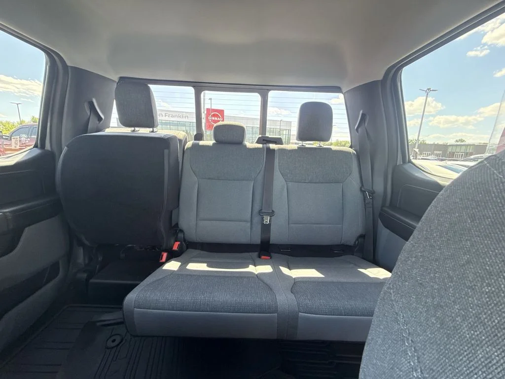 Used 2024 Gray Ford XLT image 21