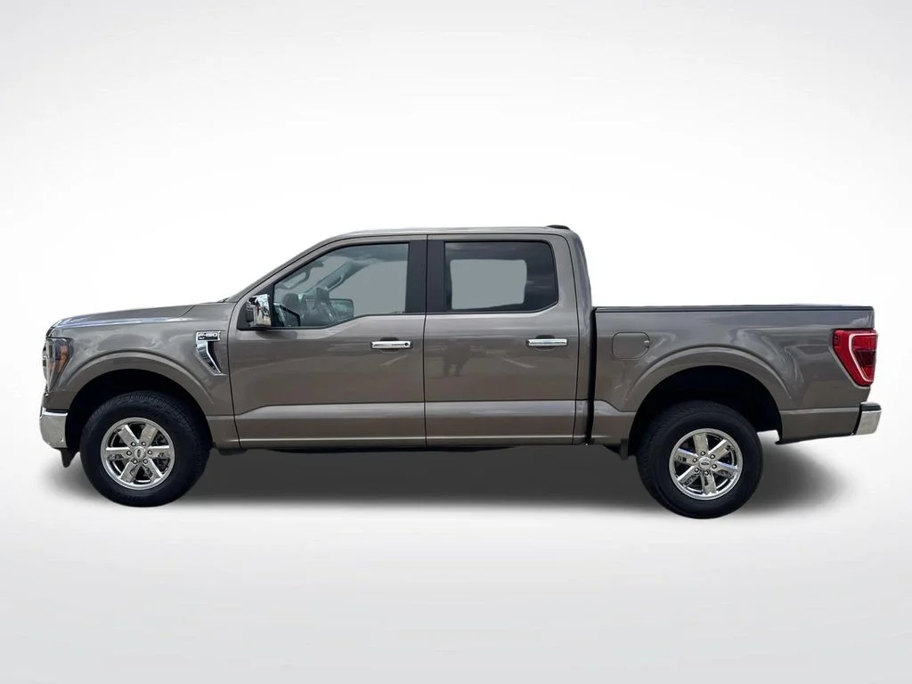 Used 2023 Gray Ford XLT image 5