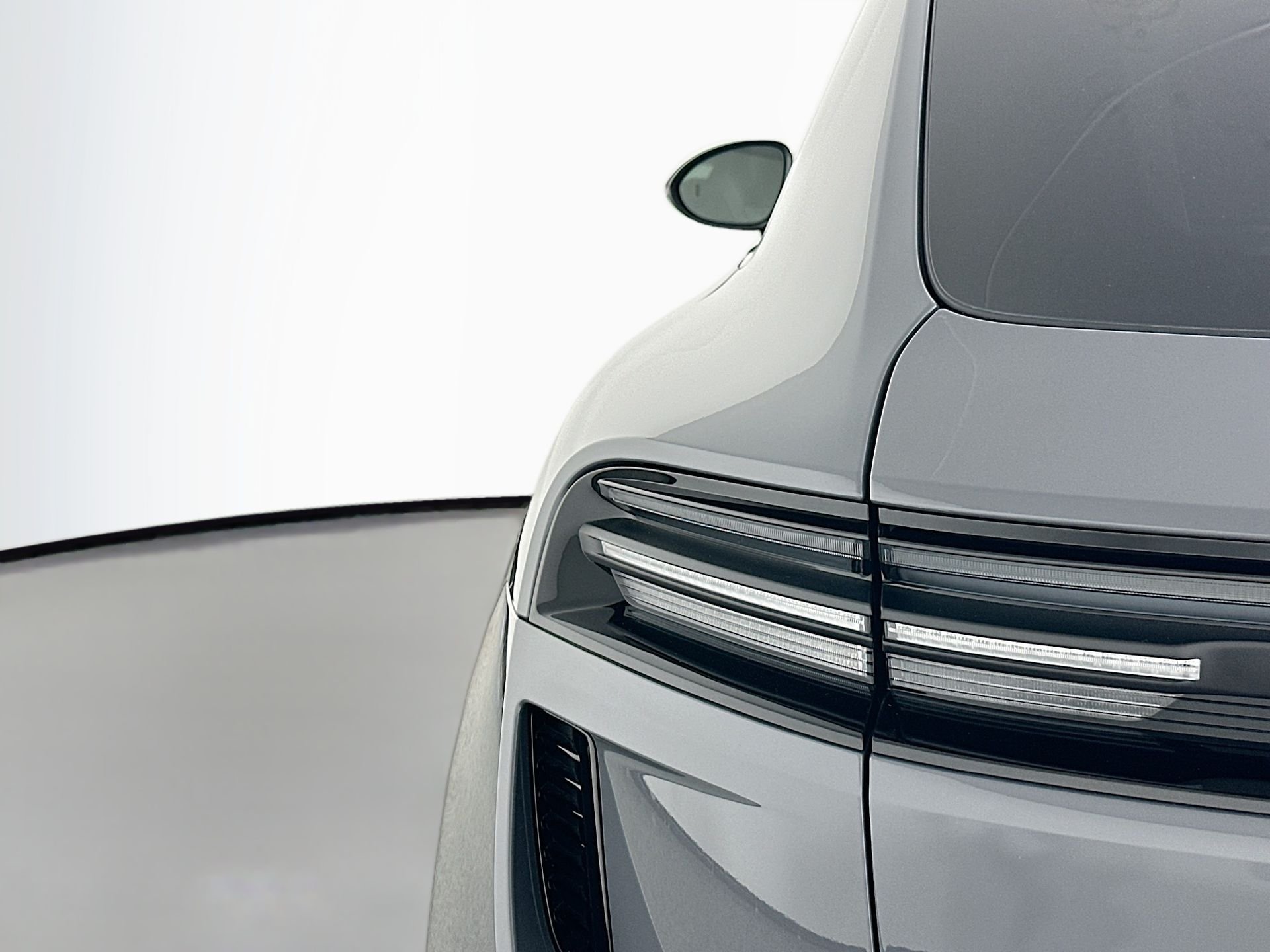 Used 2025 Gray Porsche Turbo image 16