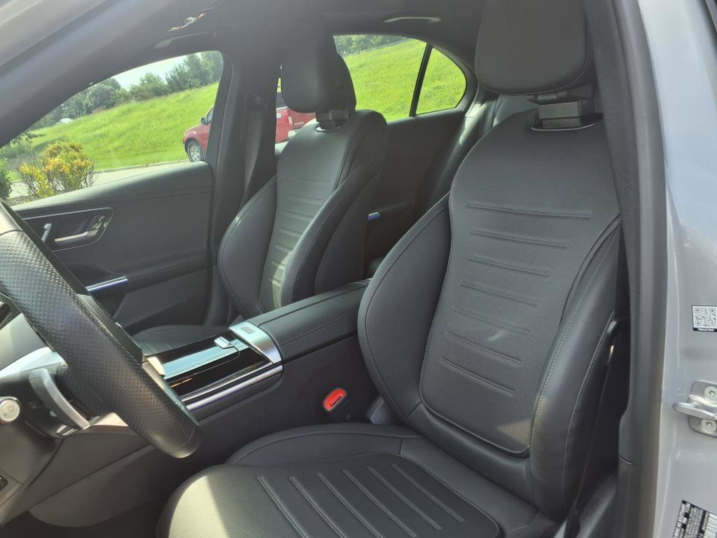 2025 Mercedes-Benz C-Class Sedan C 300 - Photo 15