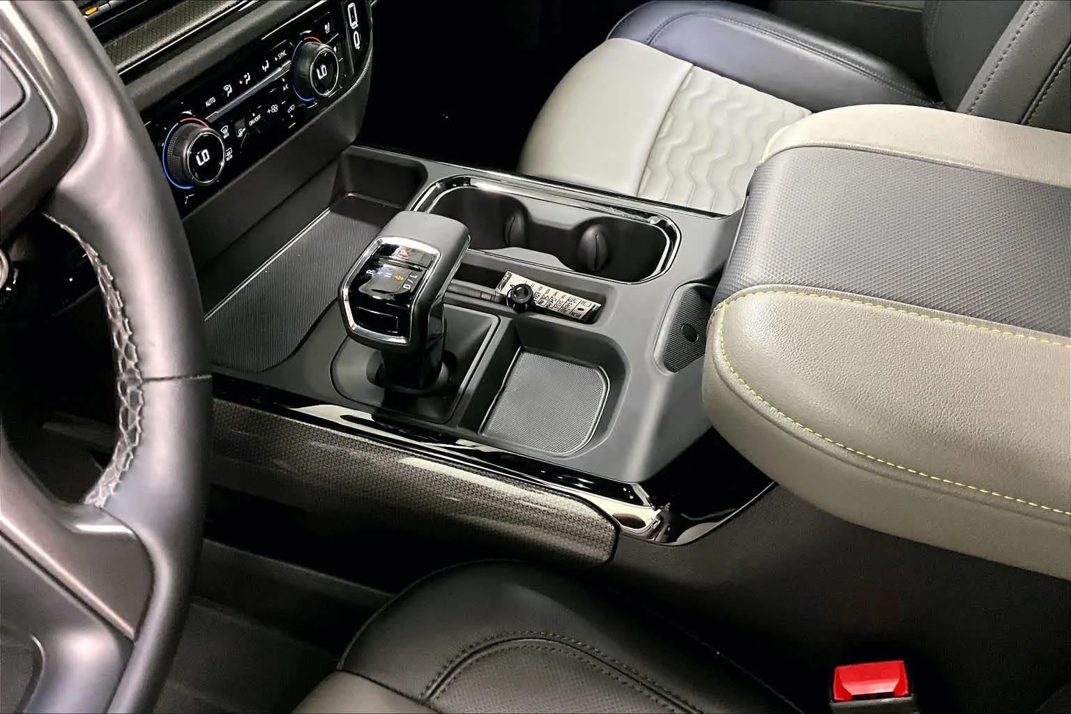 2025 Chevrolet Silverado 1500 ZR2 - Photo 15