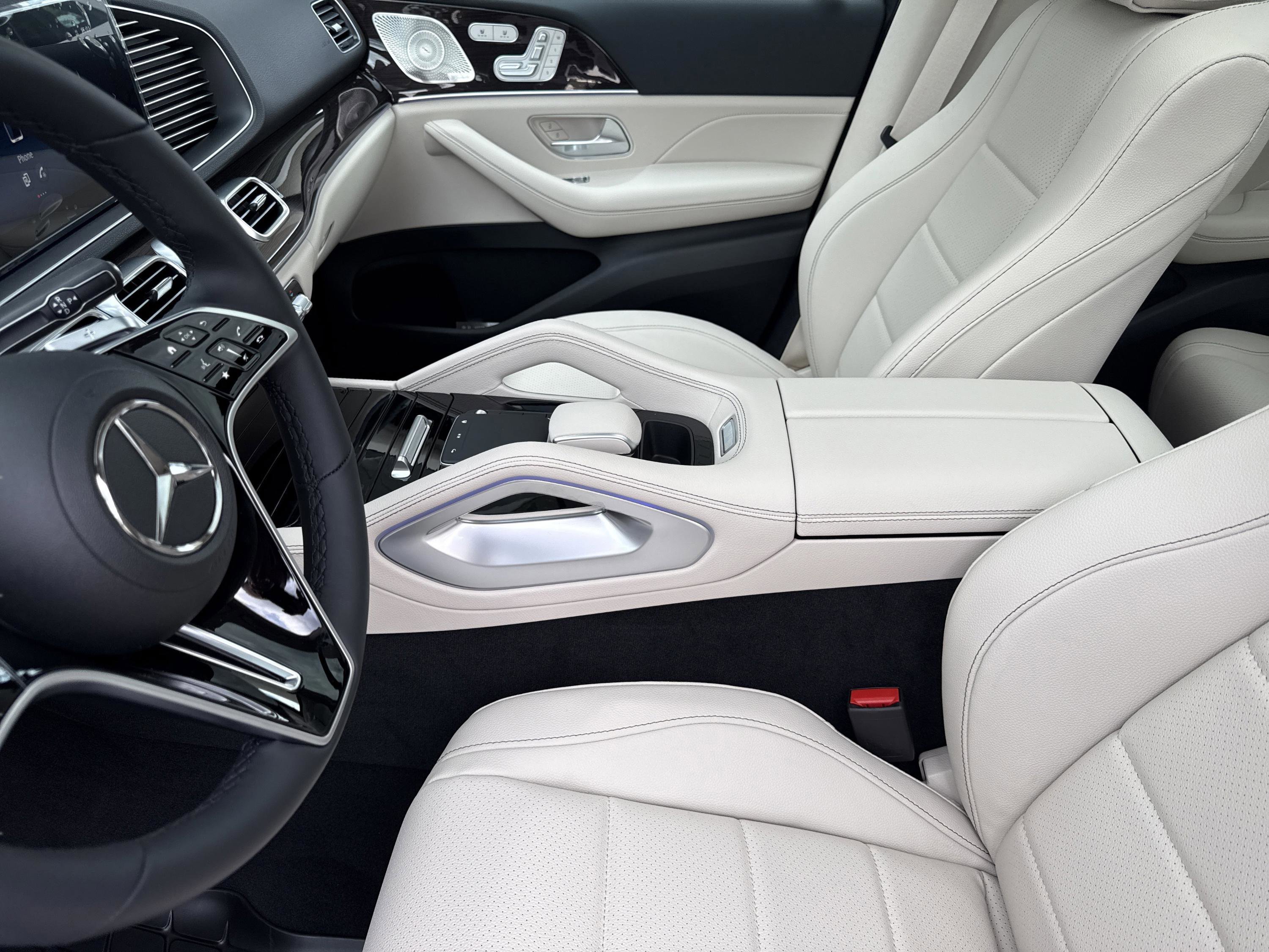 Certified Used 2026 Polar White Mercedes-Benz GLE 450 image 26
