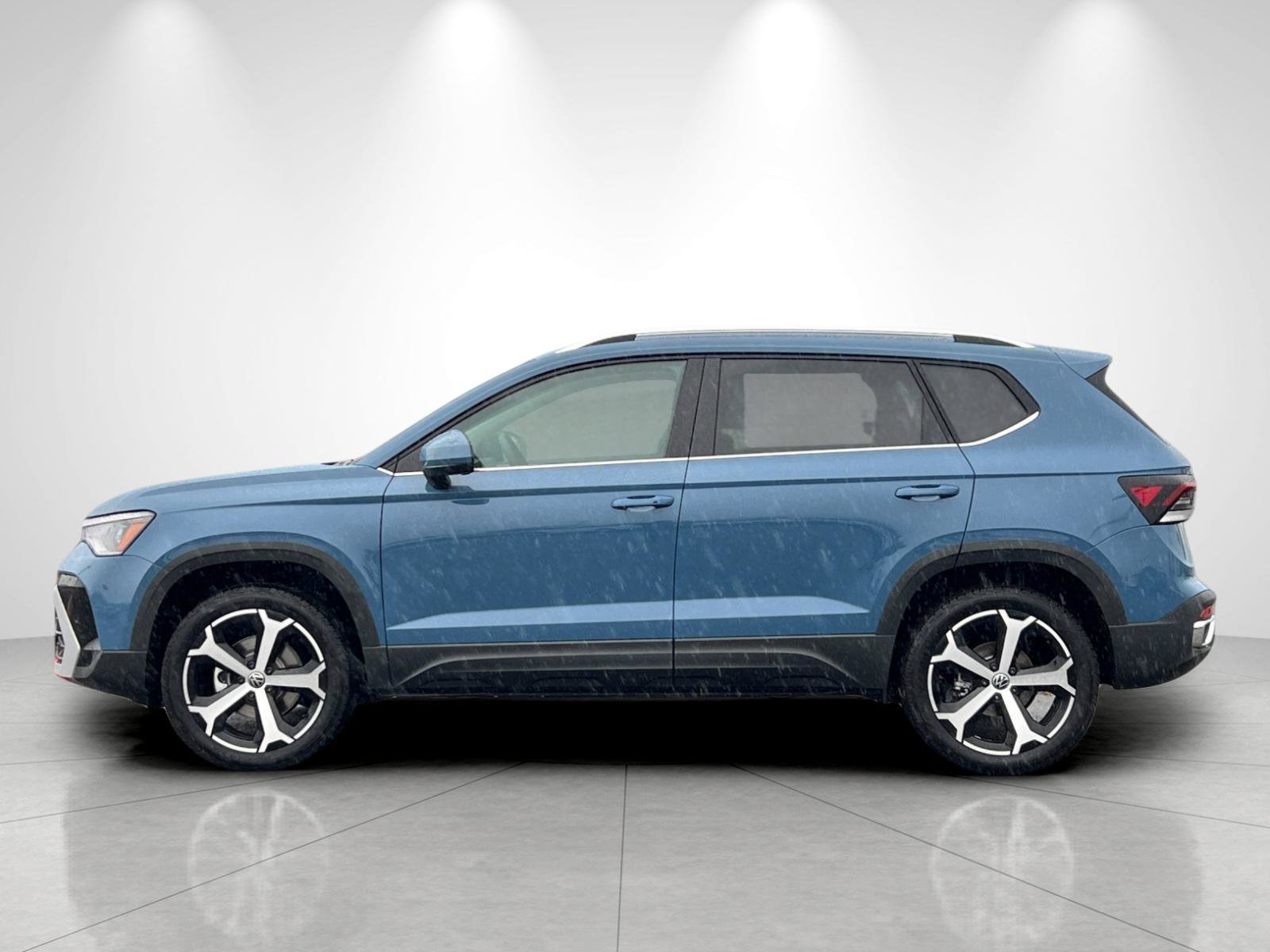 New 2026 Monterey Blue Pearl Volkswagen SEL image 2