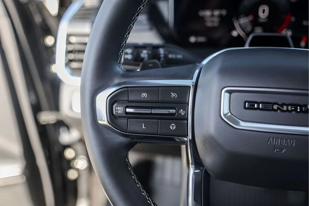 Used 2024 Black GMC Denali image 17