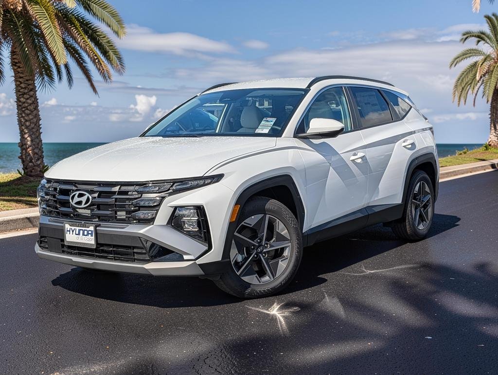 New 2026 White Hyundai SEL FWD image 2