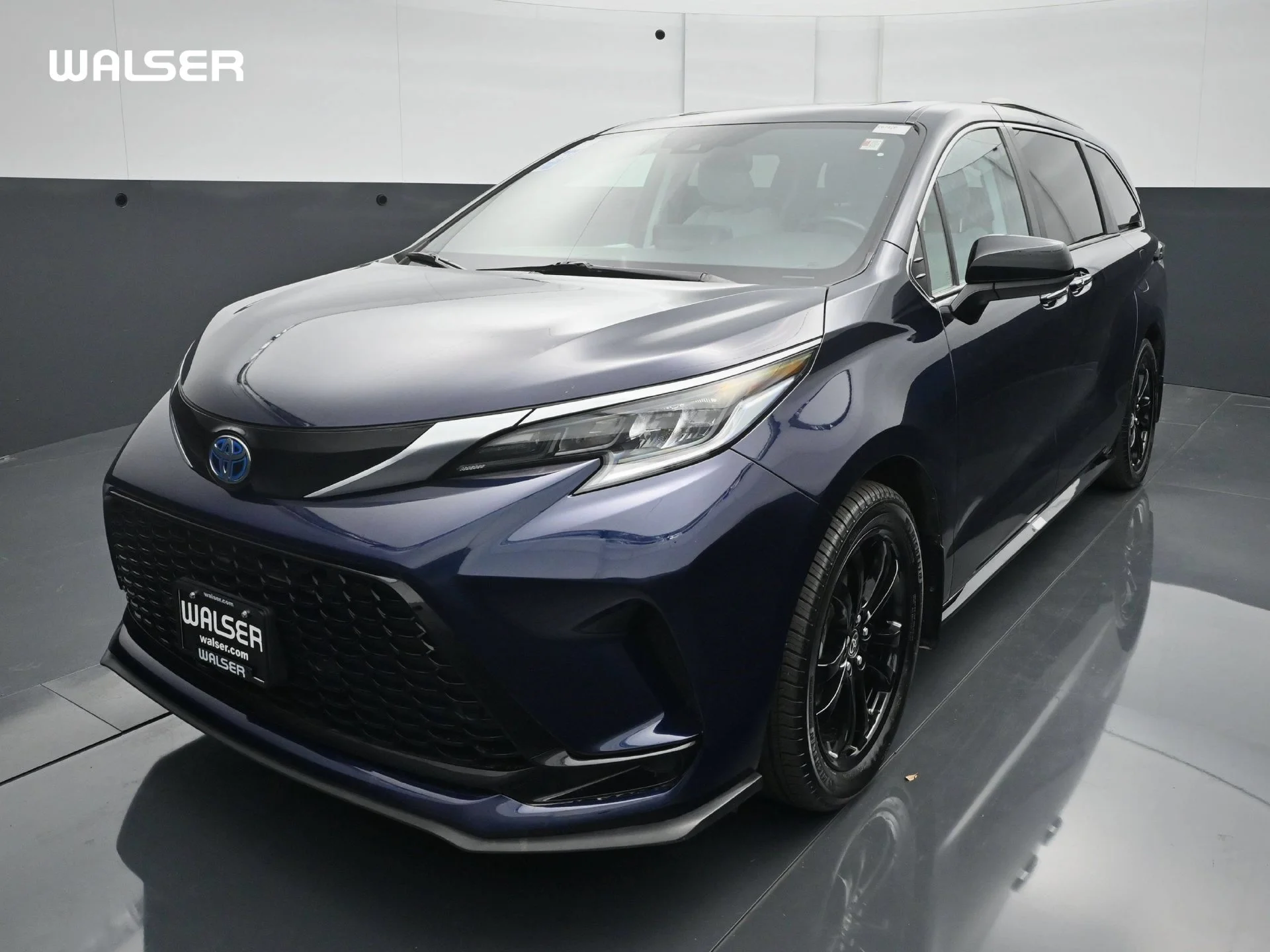 2024 Toyota Sienna XSE