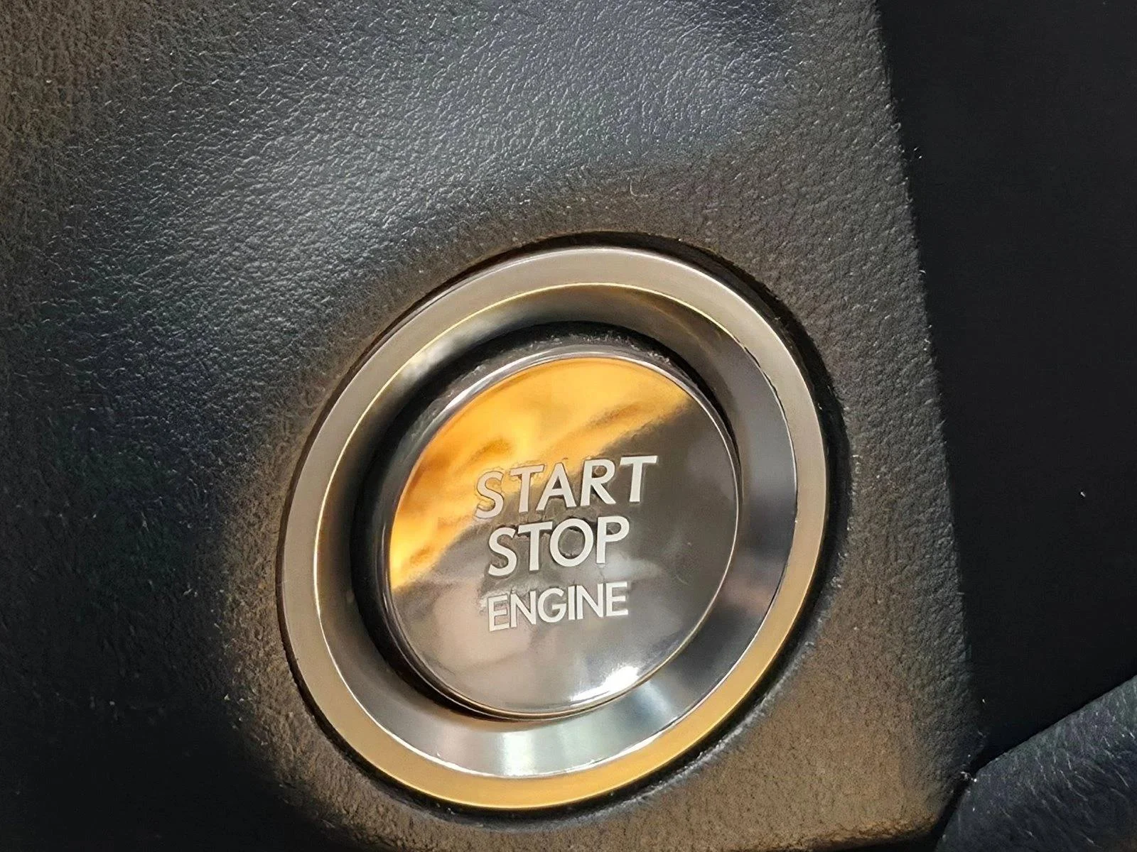Used 2020 Obsidian Lexus ES 350 image 13