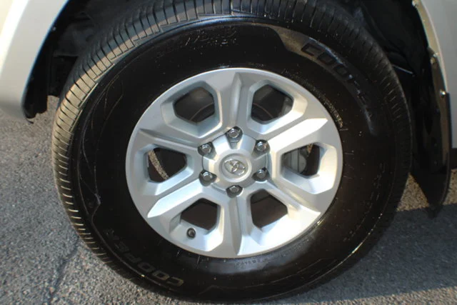 Used 2020 Classic Silver Metallic Toyota SR5 Premium image 5