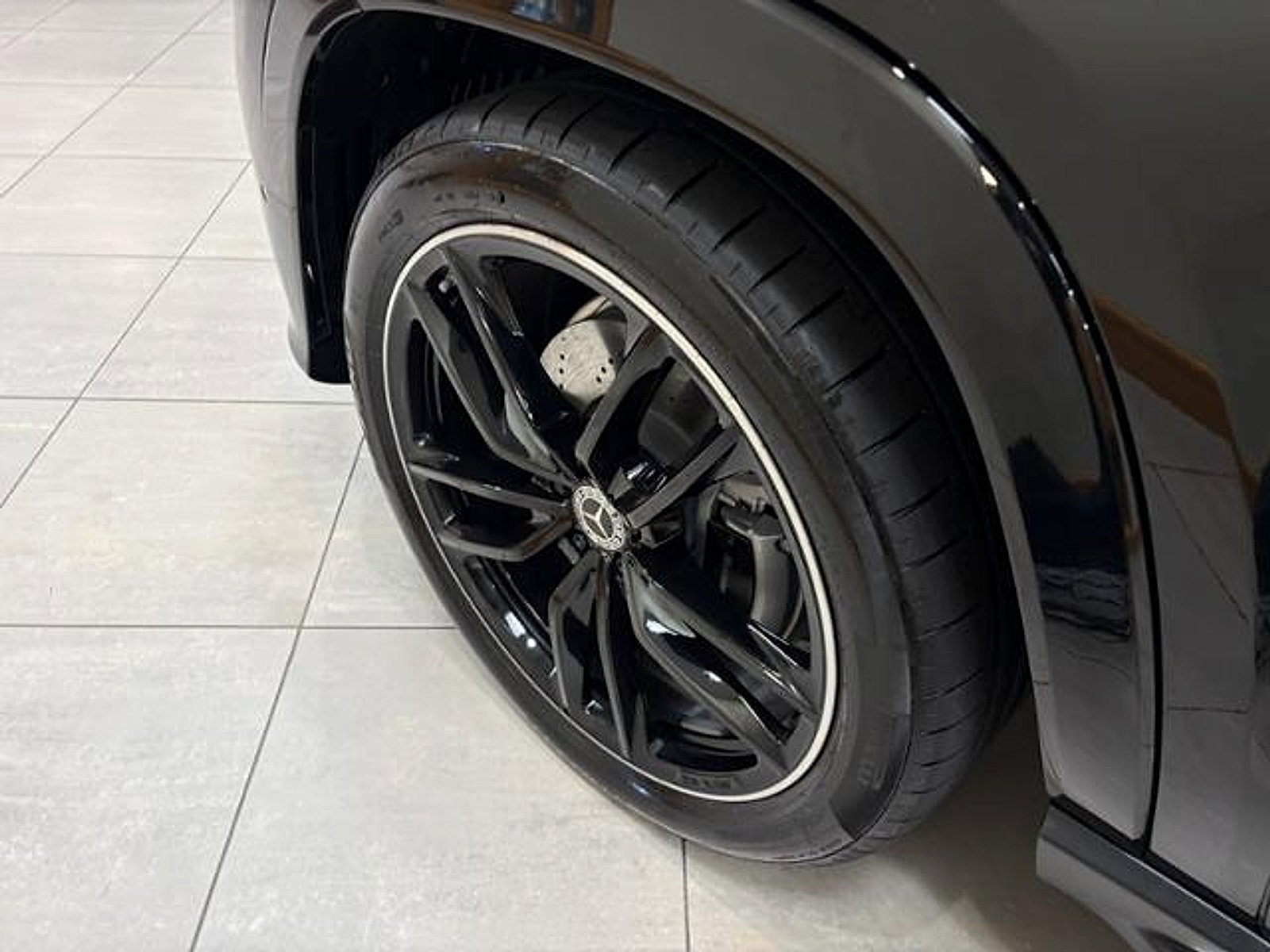 New 2026 Obsidian Black Metallic Mercedes-Benz 4MATIC® image 34