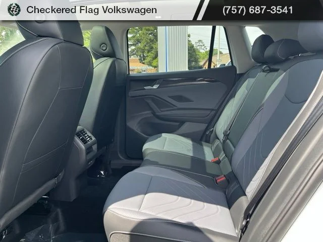 New 2026 White Volkswagen 2.0T SE image 26