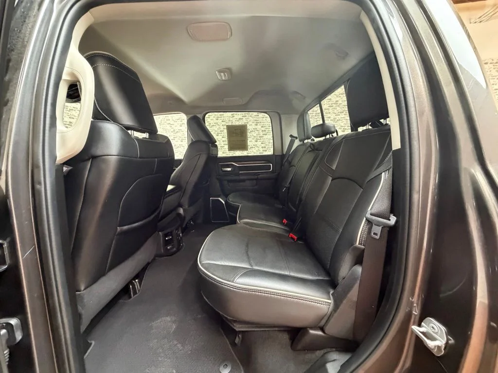 Used 2024 Granite Crystal Metallic Clearcoat Ram Laramie image 12