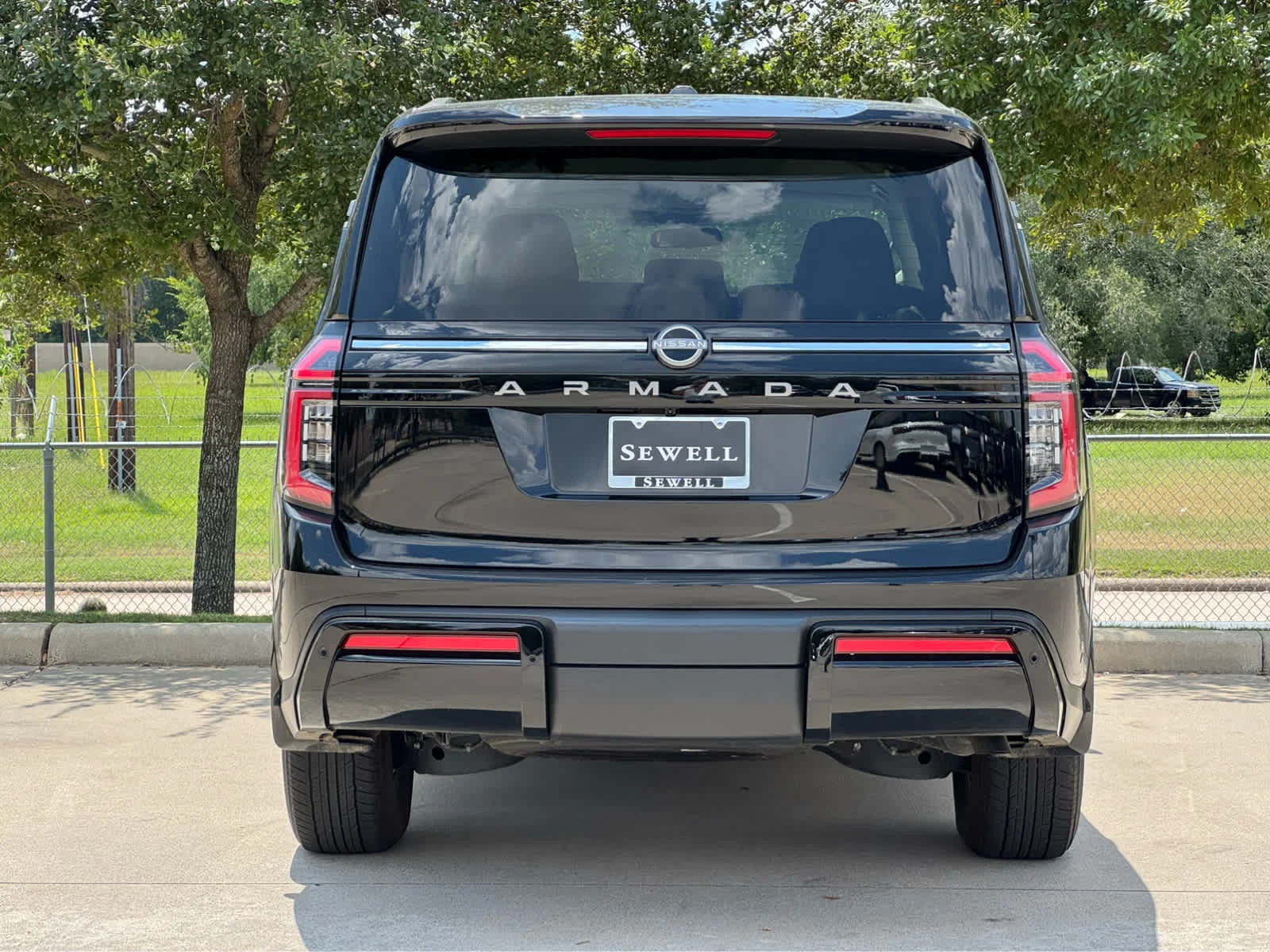Used 2025 Super Black Nissan SV image 7