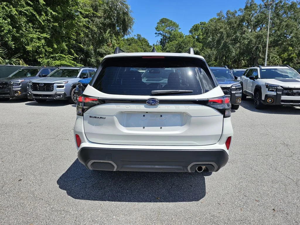 New 2026 CRYSTAL WHITE PEARL Subaru Limited image 4