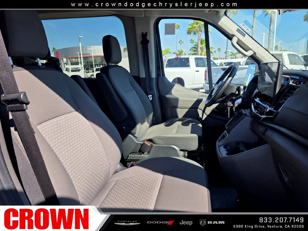 Used 2024 Black Ford XLT image 17