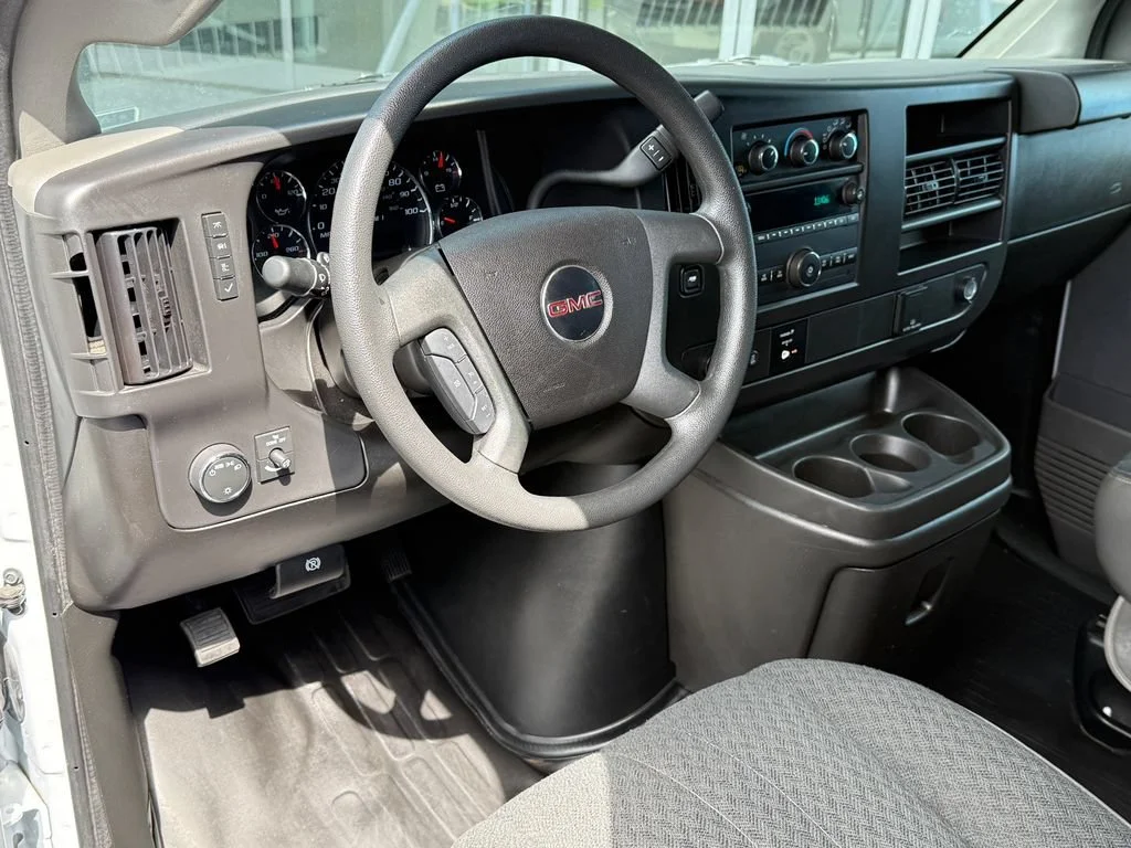 Used 2025 Summit White GMC Work Van image 25