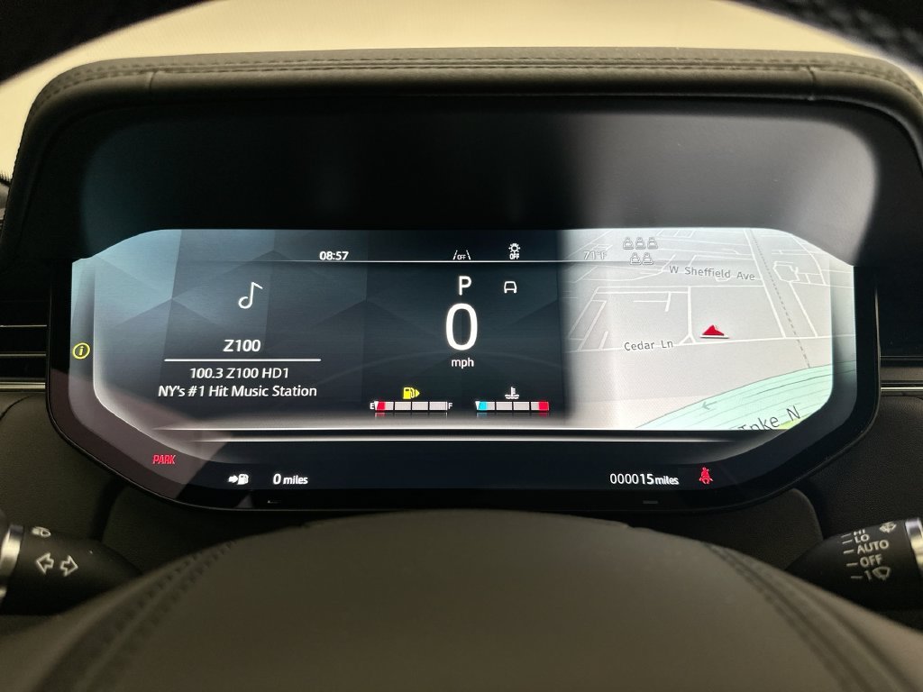 New 2027 Eiger Grey Land Rover SE image 15