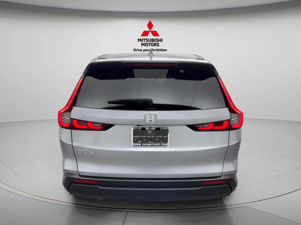 Used 2025 Solar Silver Metallic Honda EX image 5