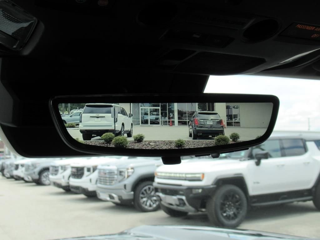 2025 GMC HUMMER EV 2X - Photo 25