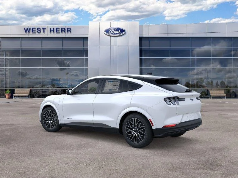 New 2026 Star White Metallic Tri-coat Ford Premium image 5