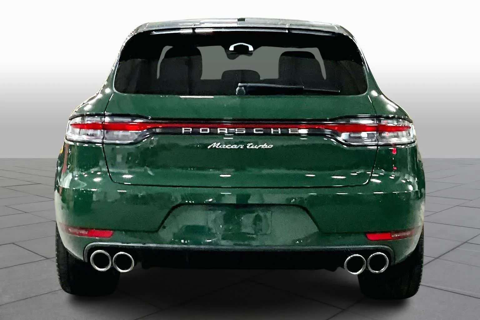 Used 2020 Mamba Green Metallic Porsche Turbo image 5