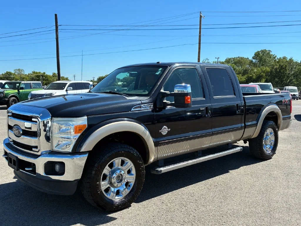 Used 2012 Tuxedo Black Metallic Ford Lariat image 10