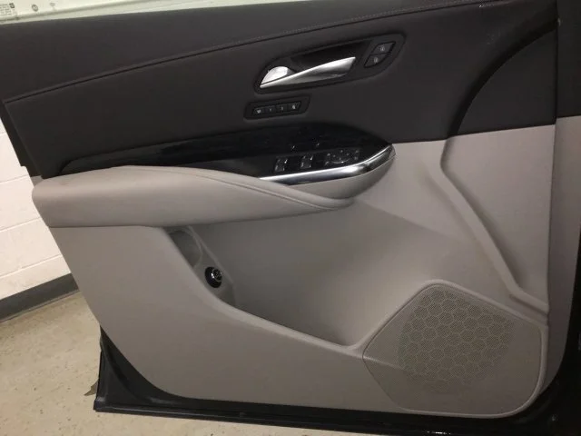 Used 2020 Gray Cadillac Premium Luxury image 22