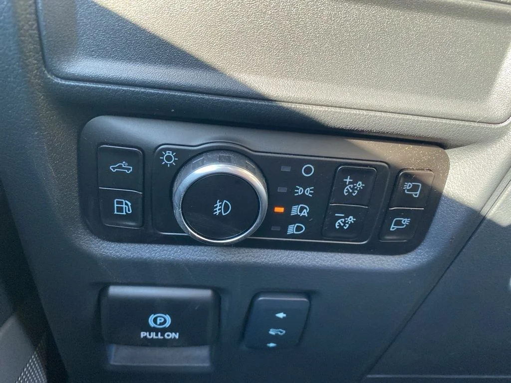 2025 Ford F-150 Lariat - Photo 15