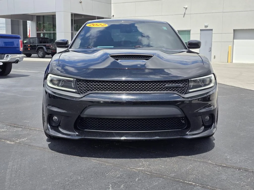 Used 2022 Pitch Black Clearcoat Dodge R/T image 2