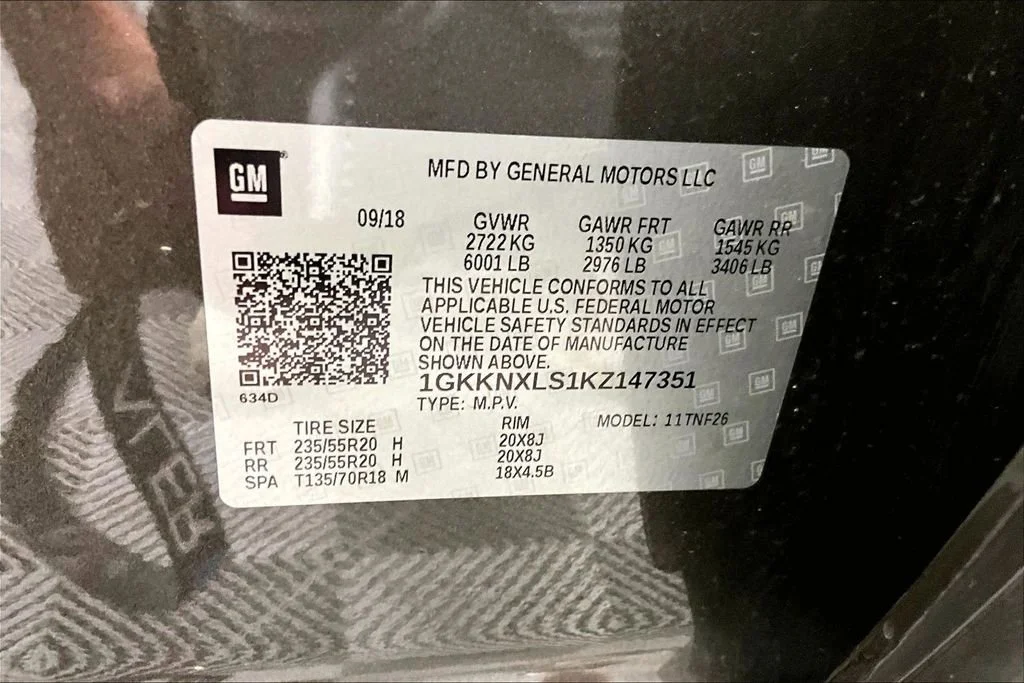 Certified Used 2019 SMOKEY QUARTZ METALLIC GMC Denali image 4