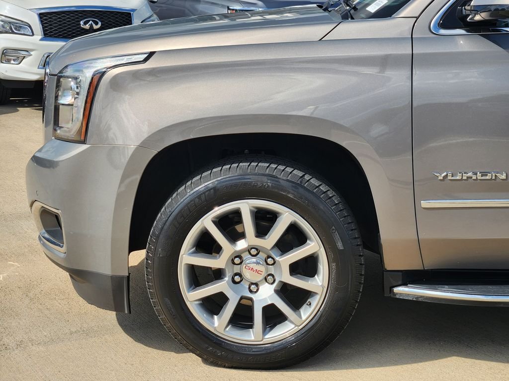 Used 2019 Pepperdust Metallic GMC SLT image 8