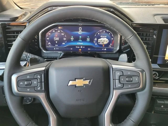 2025 Chevrolet Silverado 1500 LT - Photo 28