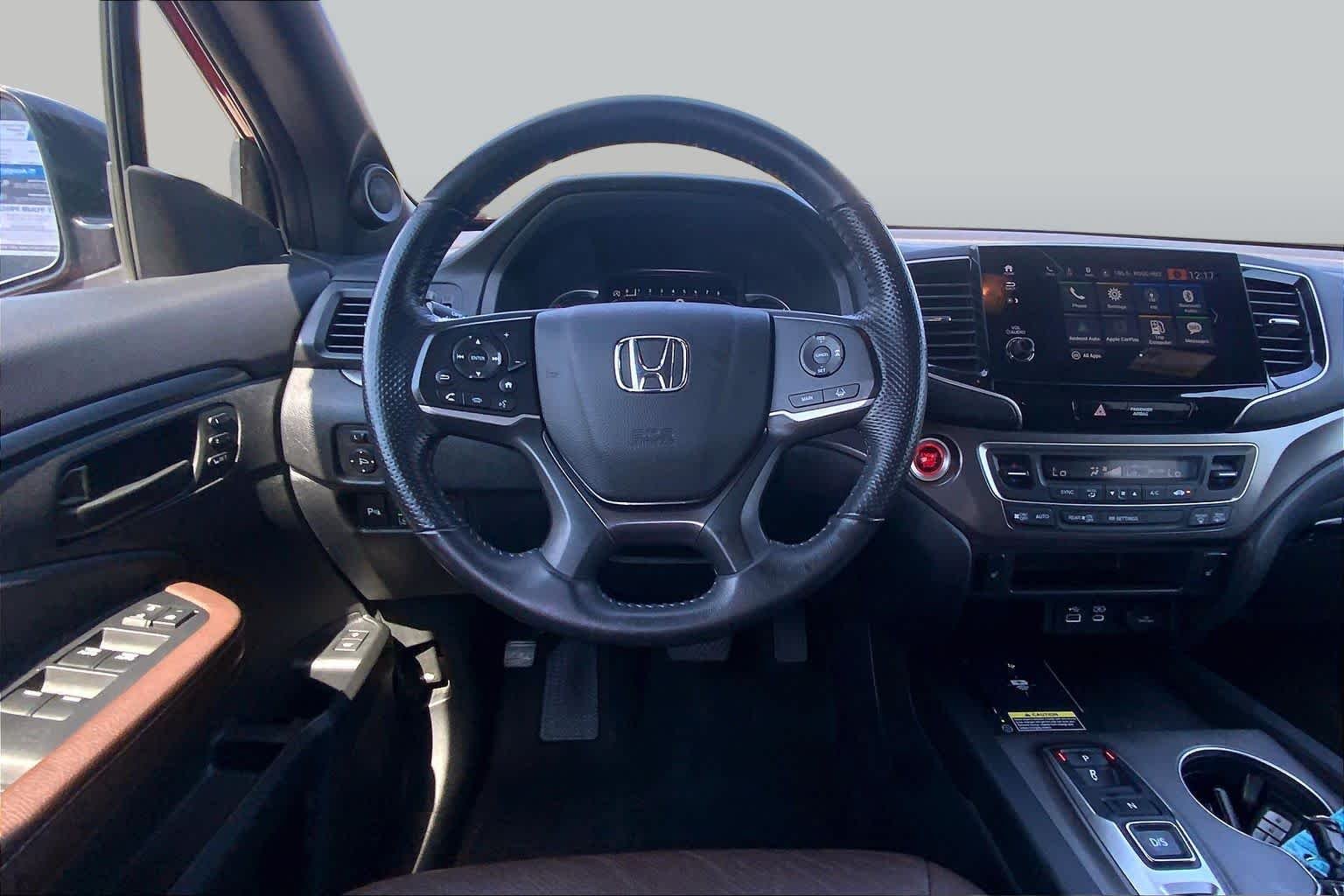 Used 2024 Radiant Red Metallic II Honda EX-L image 6