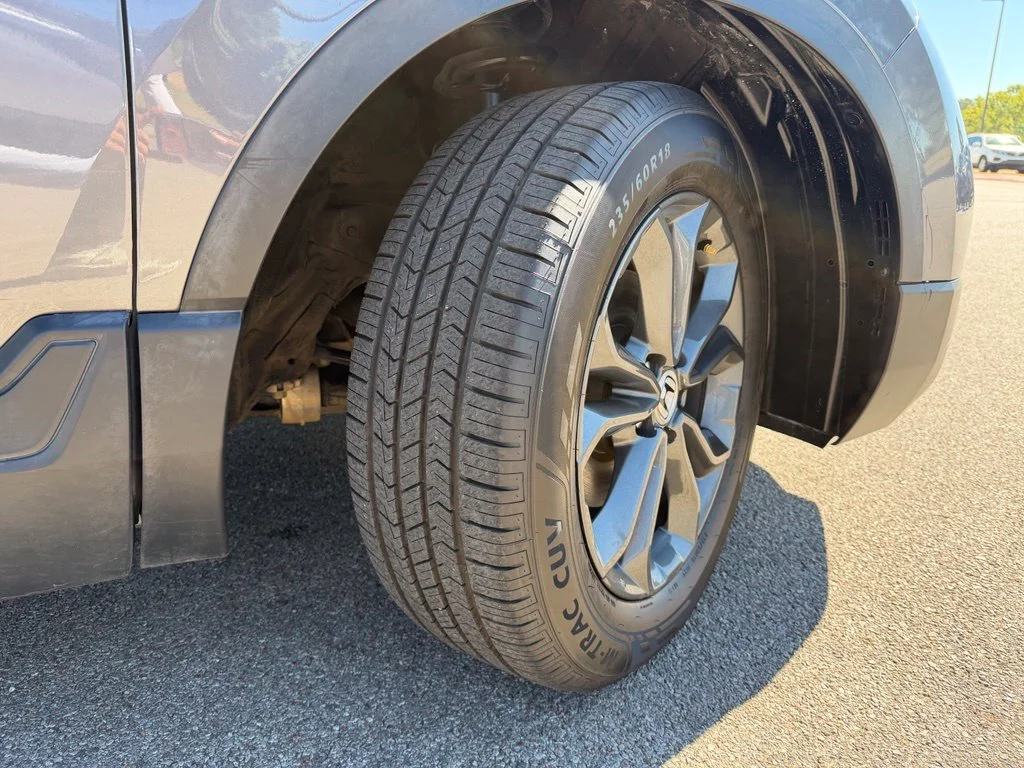 Used 2022 Gray Honda EX image 8