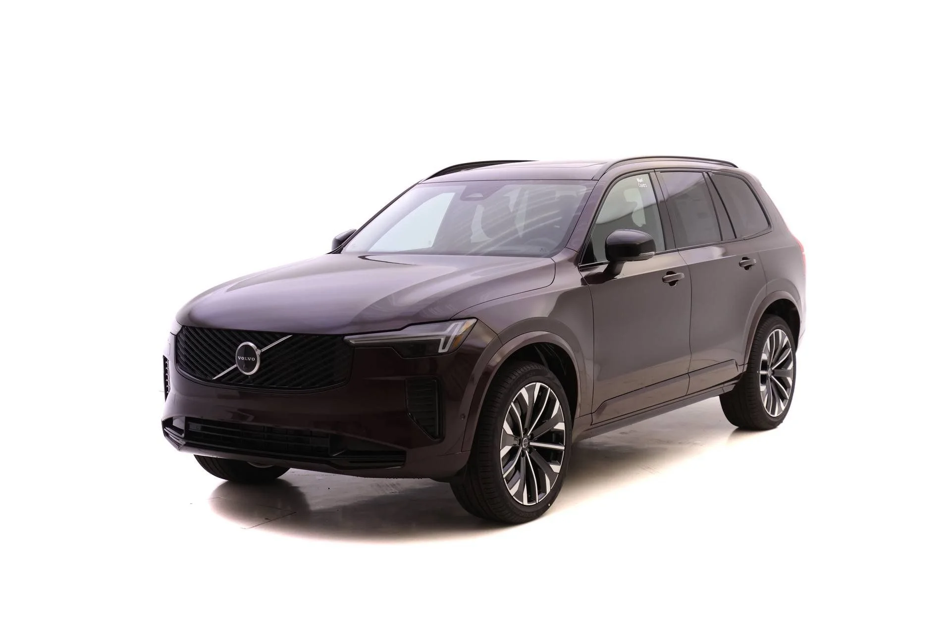 2026 Volvo XC90 B6 Ultra Dark 7-Seater 4WD's photo
