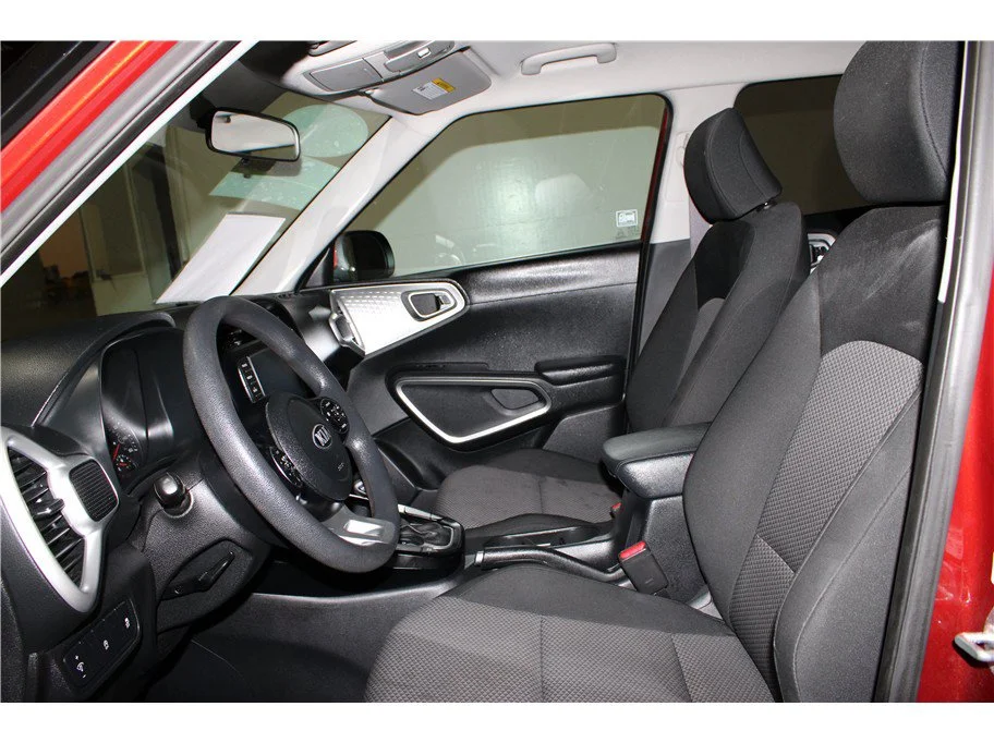 Used 2020 Mars Orange Kia LX image 10